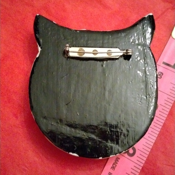 Cat pin - Picture 3 of 4
